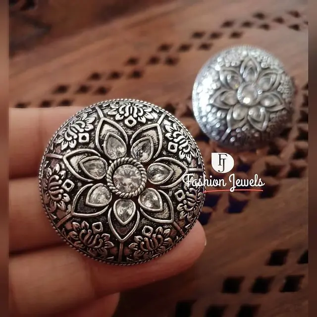 Silver Zircon flower designed intricate stud